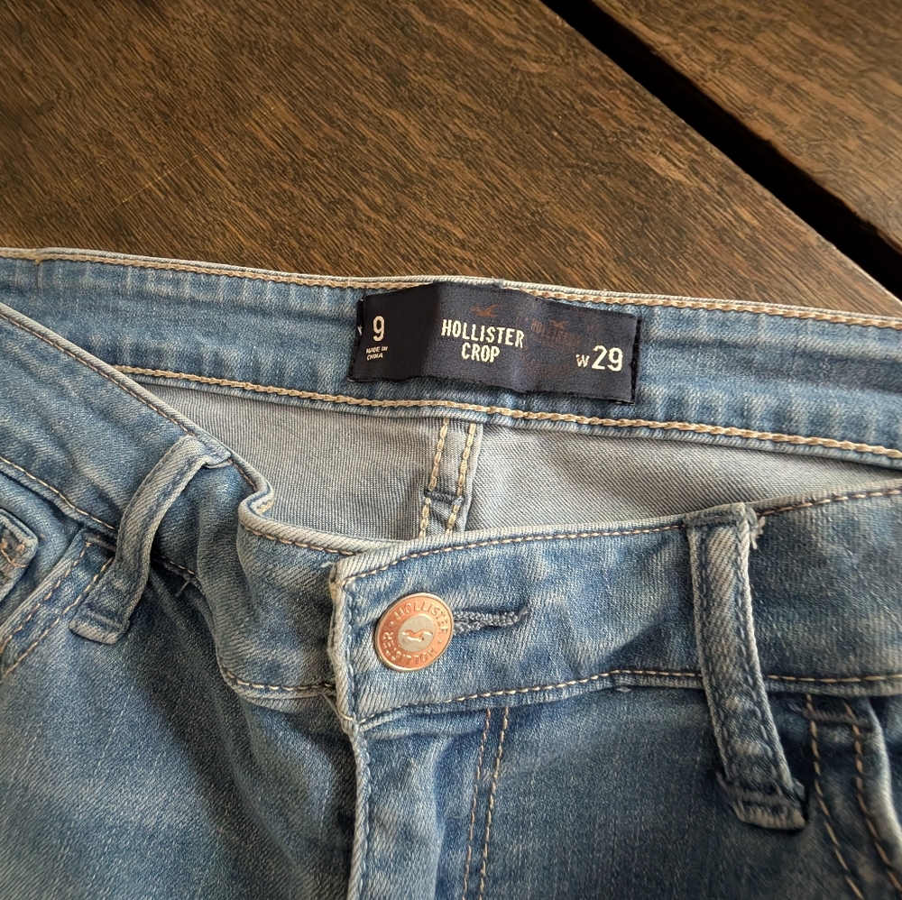 Hollister skinny distressed jeans - Picture 3 of 8